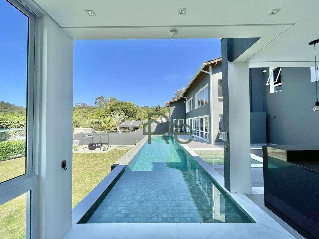 Casa de Condomínio à venda com 4 quartos, 556m² - Foto 47