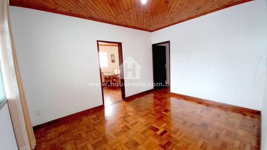 Casa à venda com 3 quartos, 100m² - Foto 8