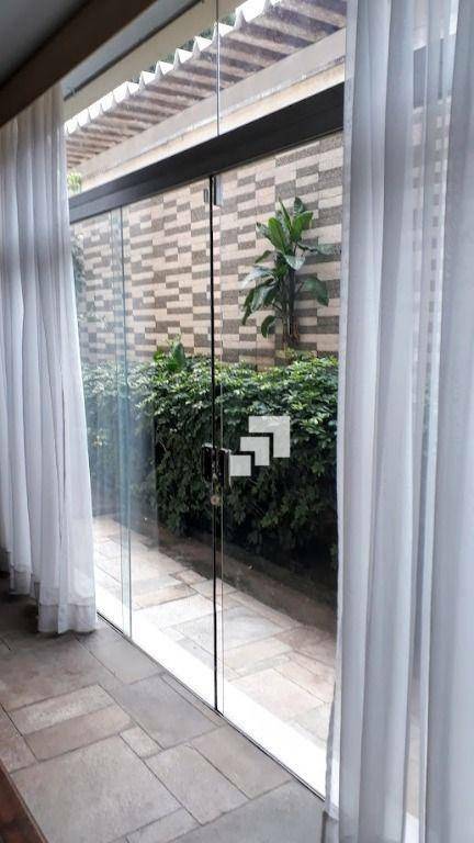 Sobrado à venda com 5 quartos, 500m² - Foto 32