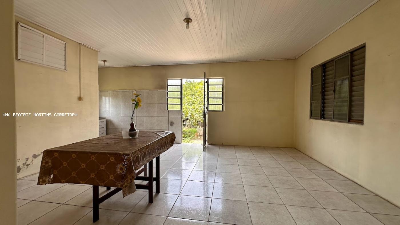 Casa à venda com 2 quartos, 360m² - Foto 12