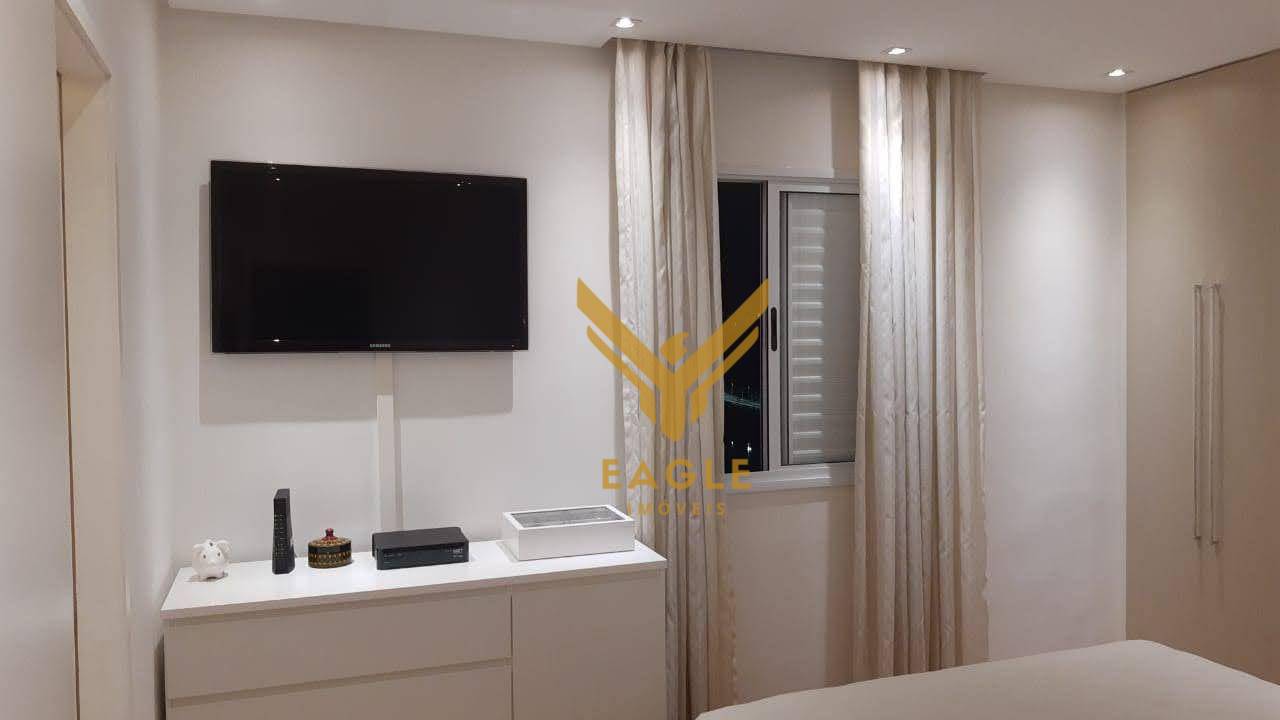 Apartamento à venda com 2 quartos, 61m² - Foto 22