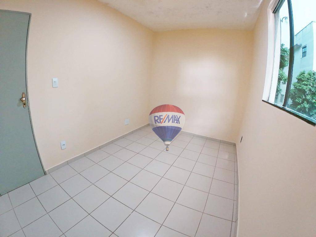 Apartamento à venda com 2 quartos, 42m² - Foto 6