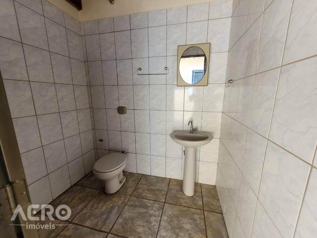 Casa à venda com 3 quartos, 220m² - Foto 21