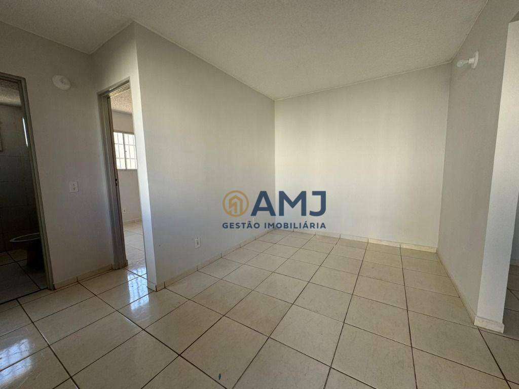 Apartamento à venda com 2 quartos, 53m² - Foto 2