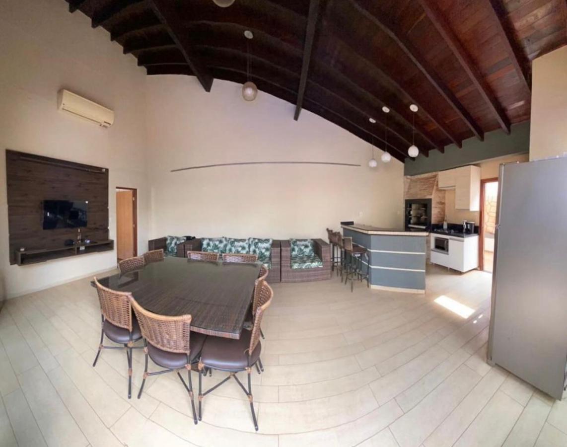 Casa à venda com 3 quartos, 360m² - Foto 8