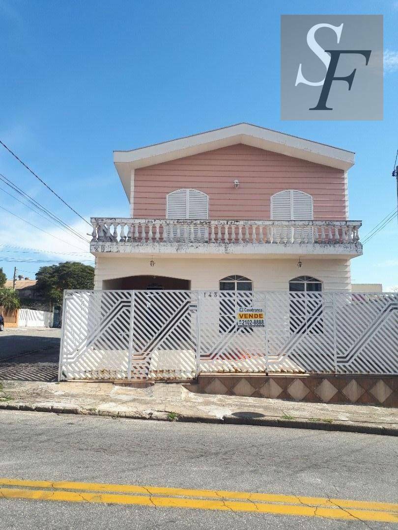 Sobrado à venda com 3 quartos, 185m² - Foto 1