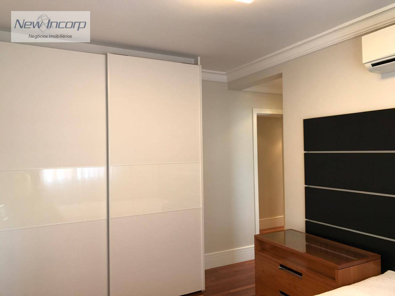 Apartamento à venda com 4 quartos, 334m² - Foto 11