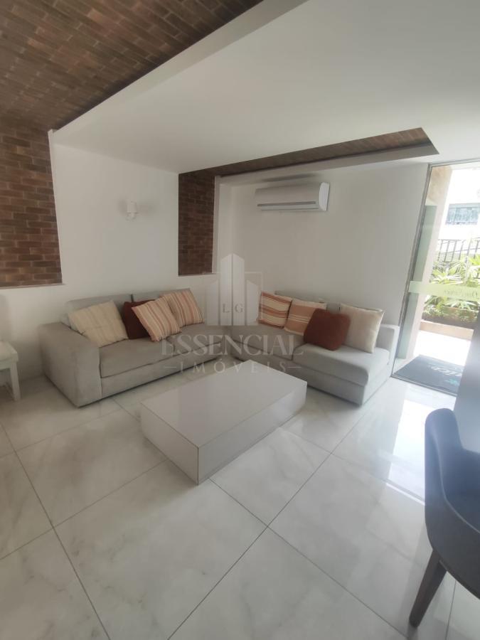 Apartamento à venda com 2 quartos, 68m² - Foto 7