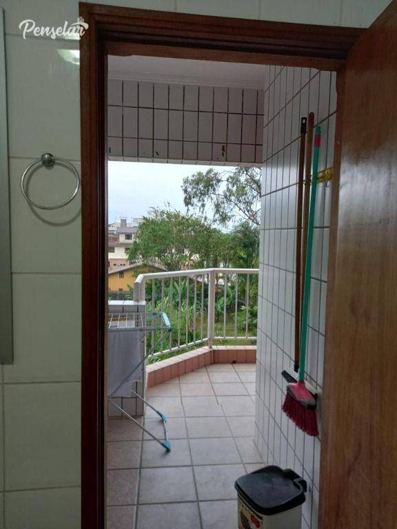 Apartamento à venda com 2 quartos, 95m² - Foto 13