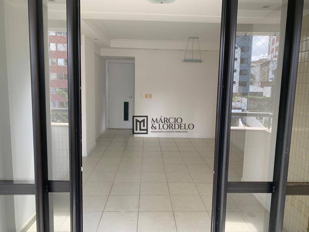 Apartamento à venda com 2 quartos, 72m² - Foto 10