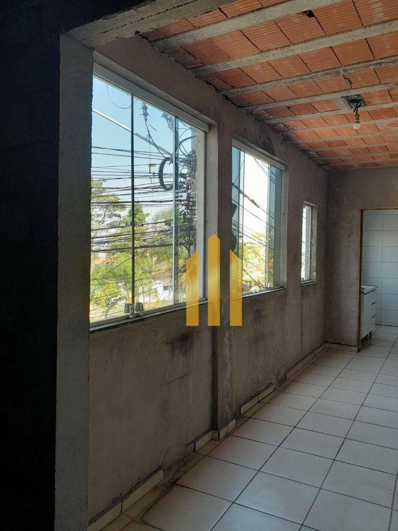 Sobrado à venda com 2 quartos, 450m² - Foto 11