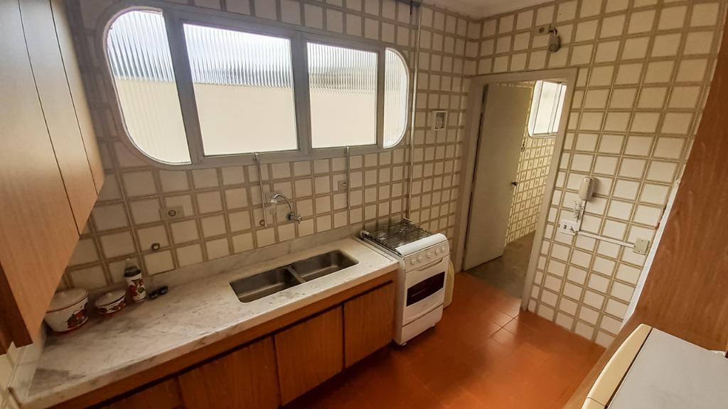 Apartamento à venda com 3 quartos, 120m² - Foto 19