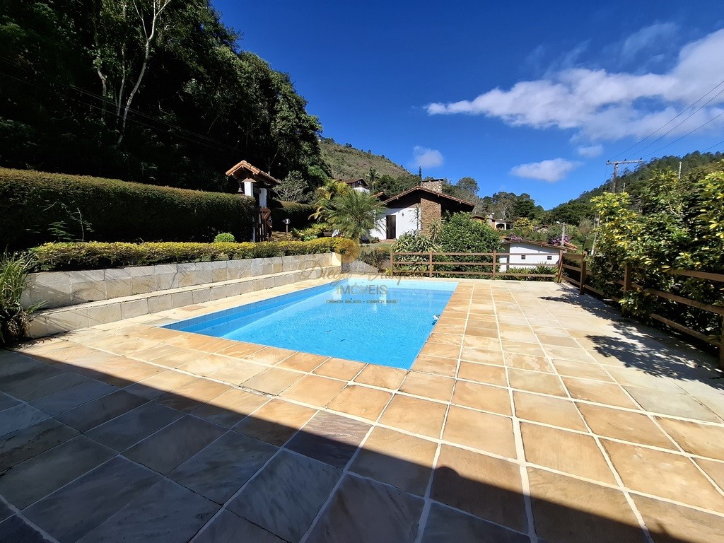 Casa de Condomínio à venda com 3 quartos, 660m² - Foto 1