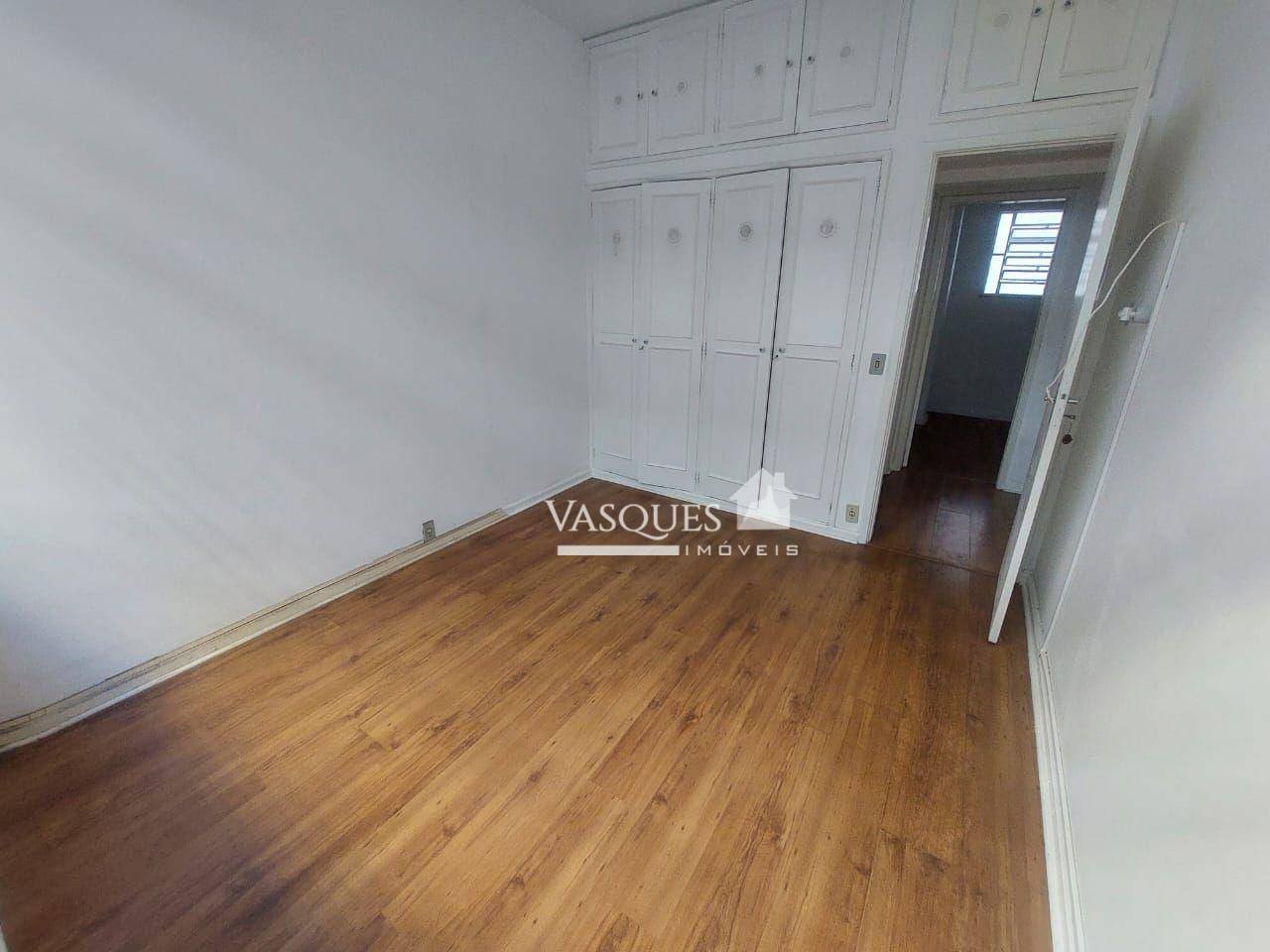 Apartamento para alugar com 3 quartos, 100m² - Foto 8