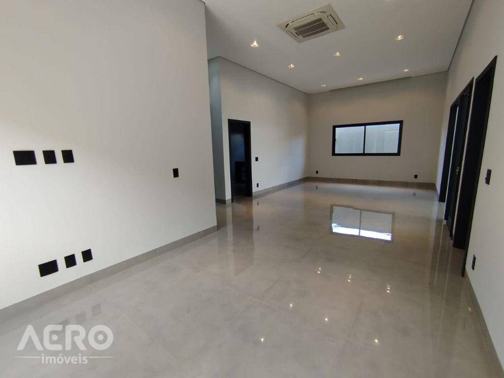 Casa de Condomínio à venda com 3 quartos, 243m² - Foto 6