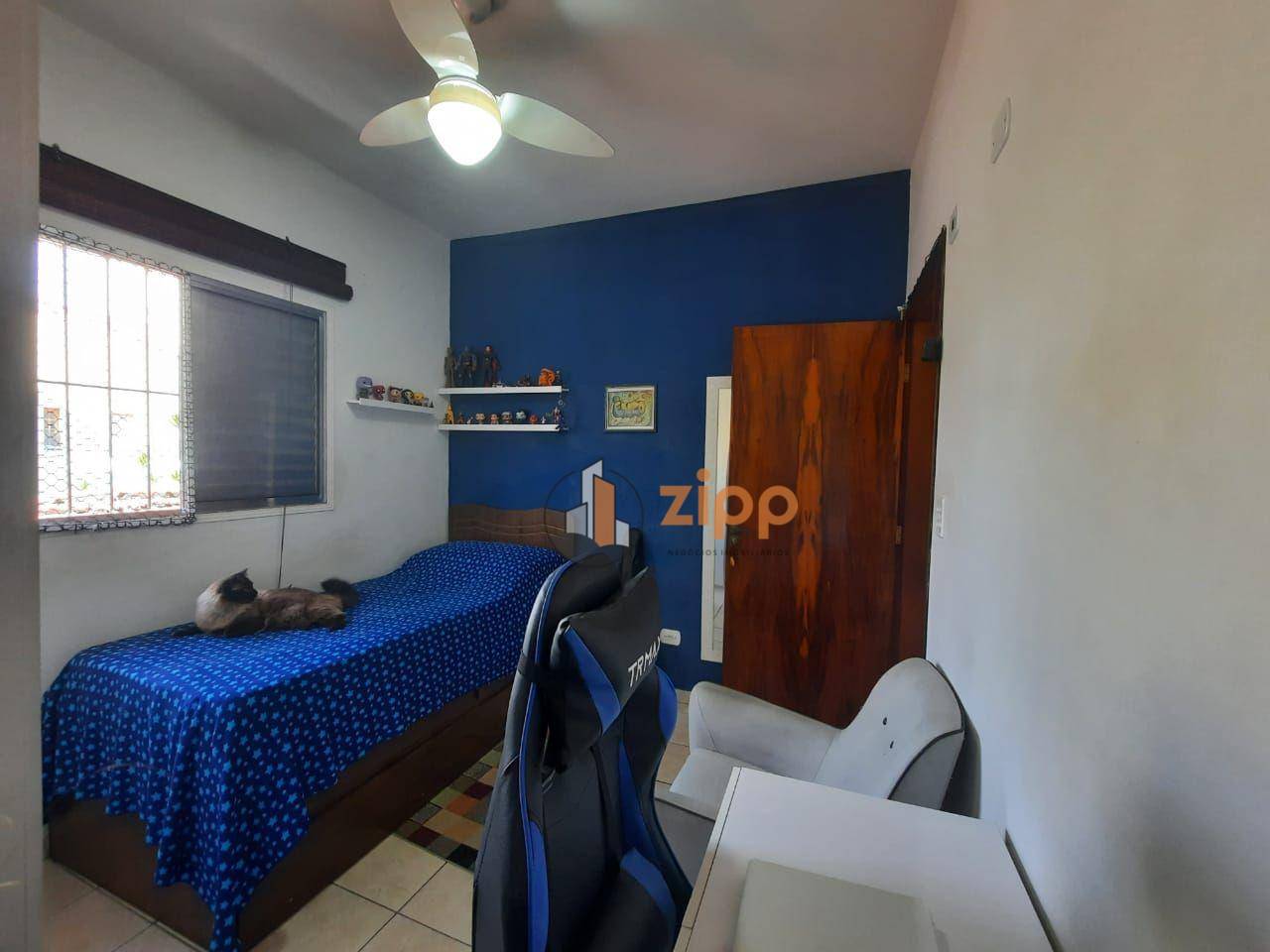 Sobrado à venda com 3 quartos, 200m² - Foto 54