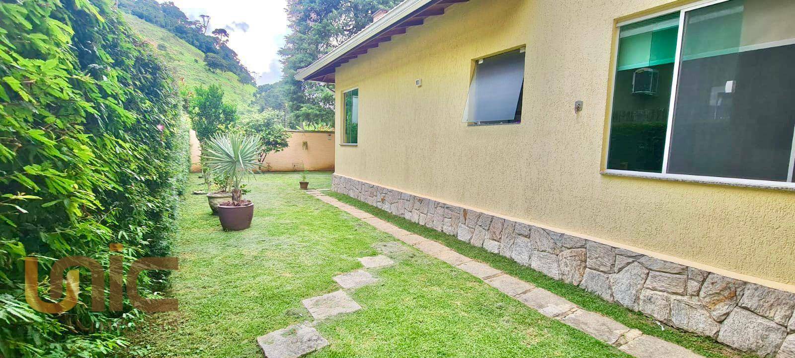 Casa de Condomínio à venda com 4 quartos, 176m² - Foto 14