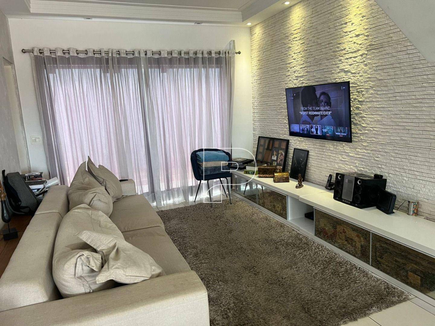 Casa de Condomínio à venda com 4 quartos, 182m² - Foto 1