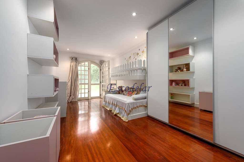 Casa de Condomínio à venda com 6 quartos, 951m² - Foto 22