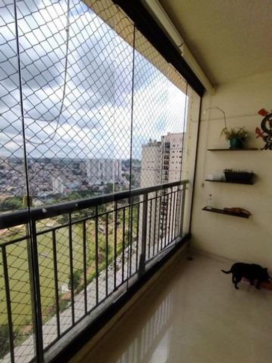 Apartamento à venda com 2 quartos, 76m² - Foto 2