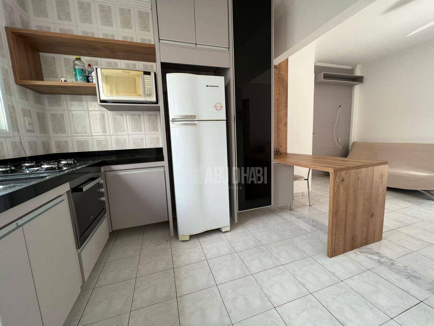 Apartamento à venda com 2 quartos, 65m² - Foto 5