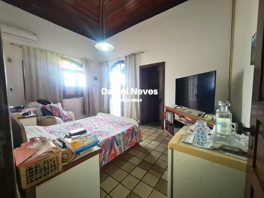 Casa à venda com 3 quartos, 270m² - Foto 25