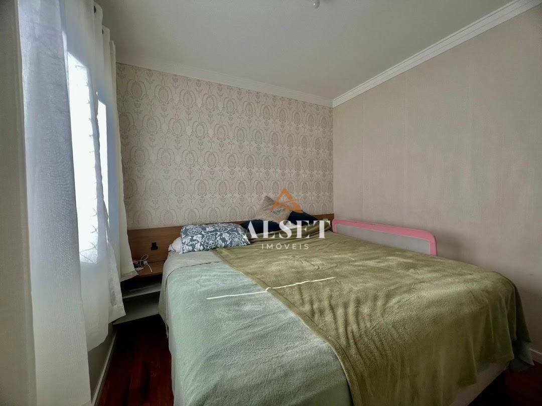 Apartamento à venda com 3 quartos, 105m² - Foto 10