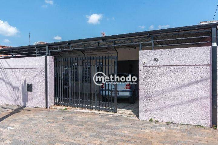 Casa à venda com 3 quartos, 230m² - Foto 1