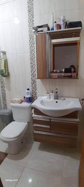 Casa à venda com 5 quartos, 200m² - Foto 48