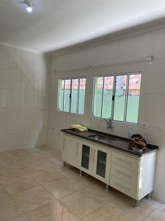 Casa de Condomínio à venda com 2 quartos, 100m² - Foto 12