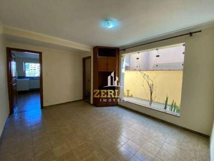 Sobrado à venda com 3 quartos, 235m² - Foto 2