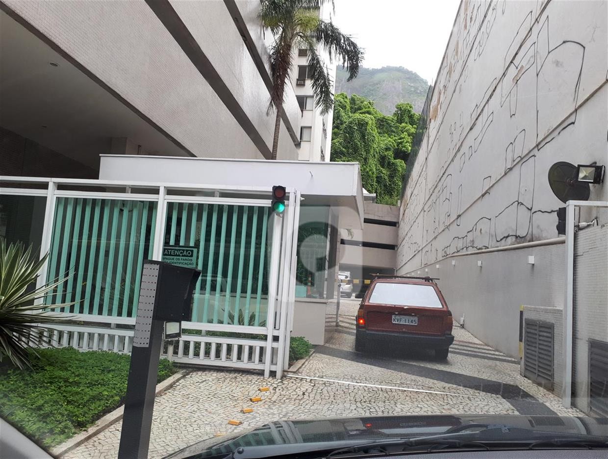 Apartamento à venda com 1 quarto, 55m² - Foto 38