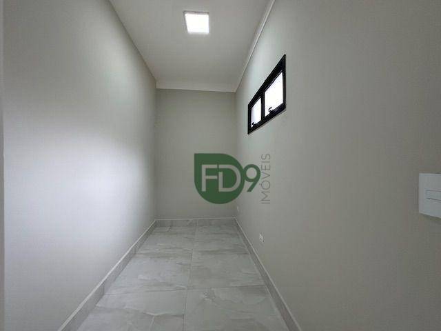 Casa à venda com 3 quartos, 185m² - Foto 13