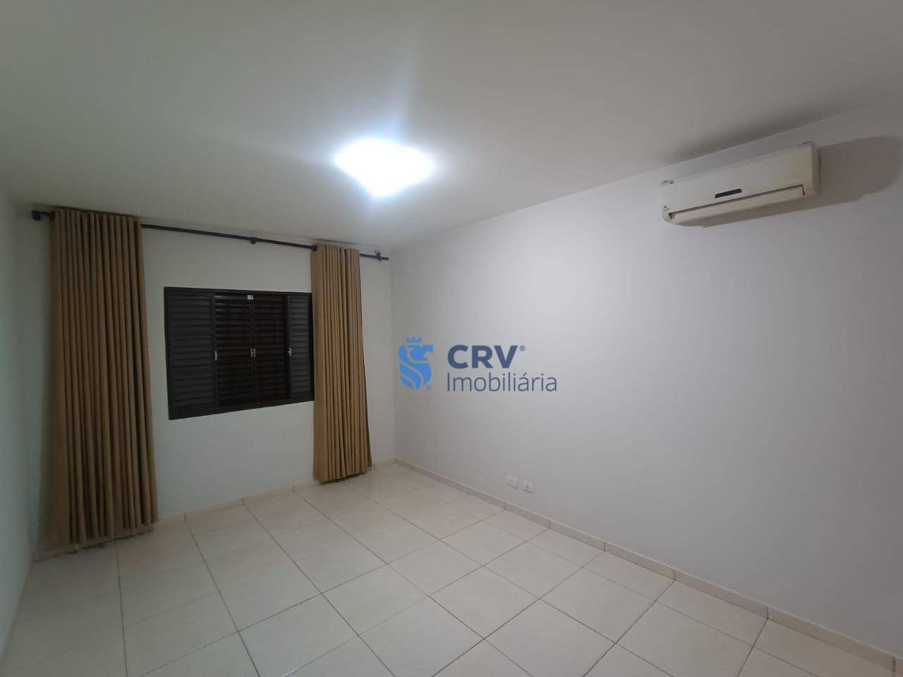 Casa de Condomínio à venda e aluguel com 3 quartos, 325m² - Foto 30