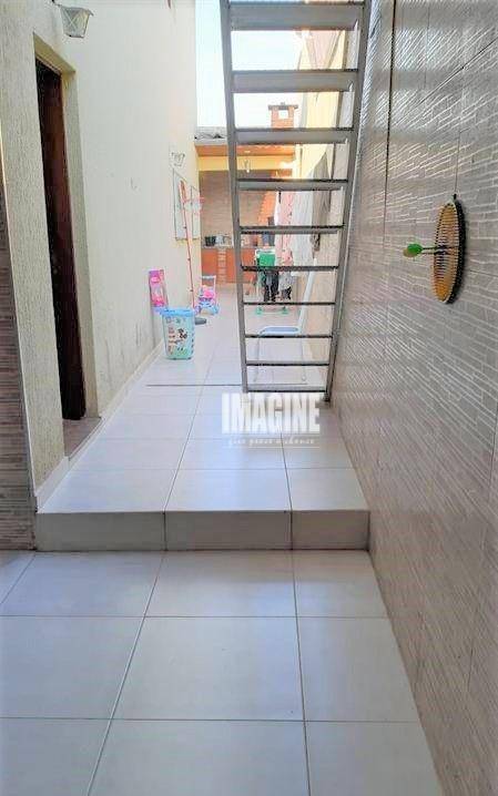 Sobrado à venda com 3 quartos, 180m² - Foto 11