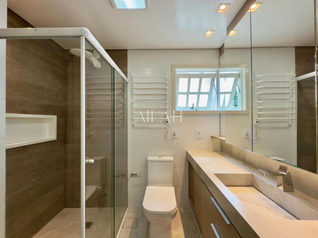 Casa à venda com 2 quartos, 130m² - Foto 13