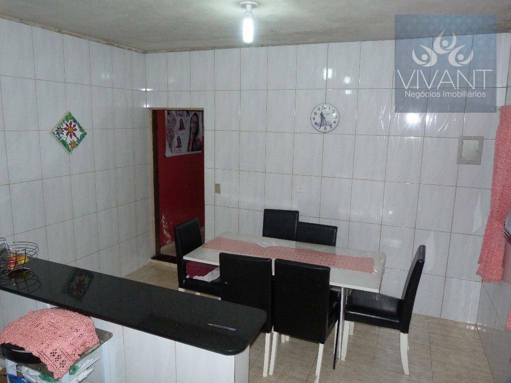 Casa à venda com 3 quartos, 224m² - Foto 25