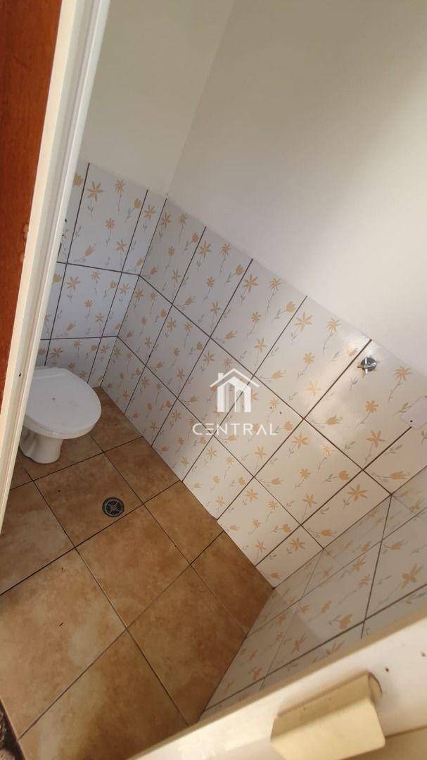 Casa à venda com 3 quartos, 200m² - Foto 12