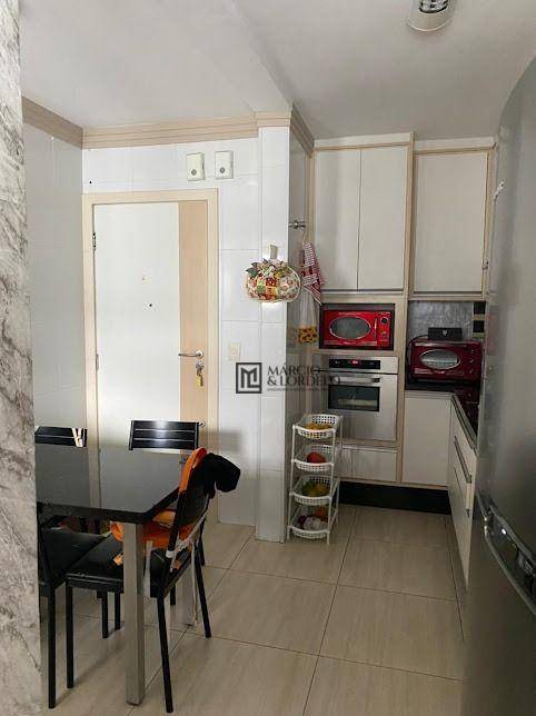 Apartamento à venda com 3 quartos, 85m² - Foto 7