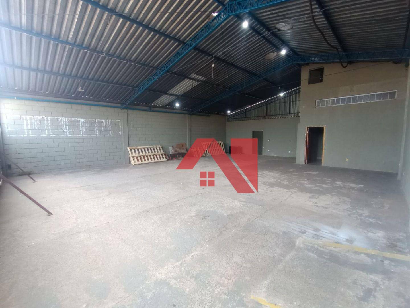 Loja-Salão para alugar, 300m² - Foto 18