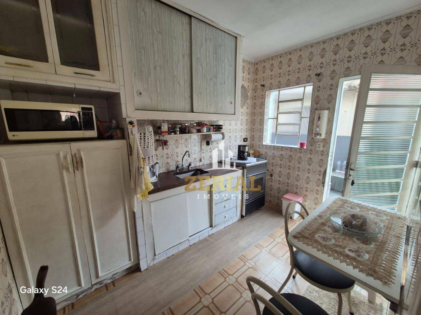 Sobrado à venda com 3 quartos, 190m² - Foto 11