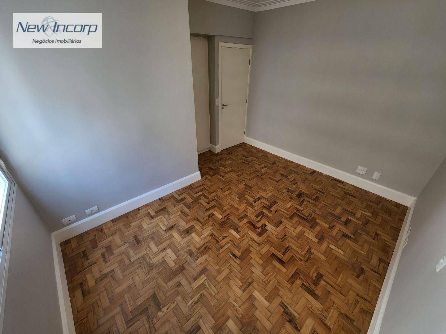 Apartamento à venda com 3 quartos, 165m² - Foto 28