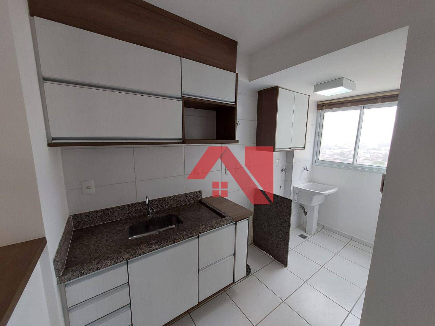 Apartamento para alugar com 2 quartos, 50m² - Foto 12