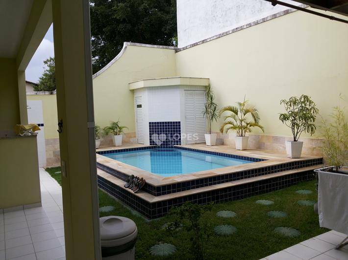 Casa de Condomínio à venda com 5 quartos, 435m² - Foto 40