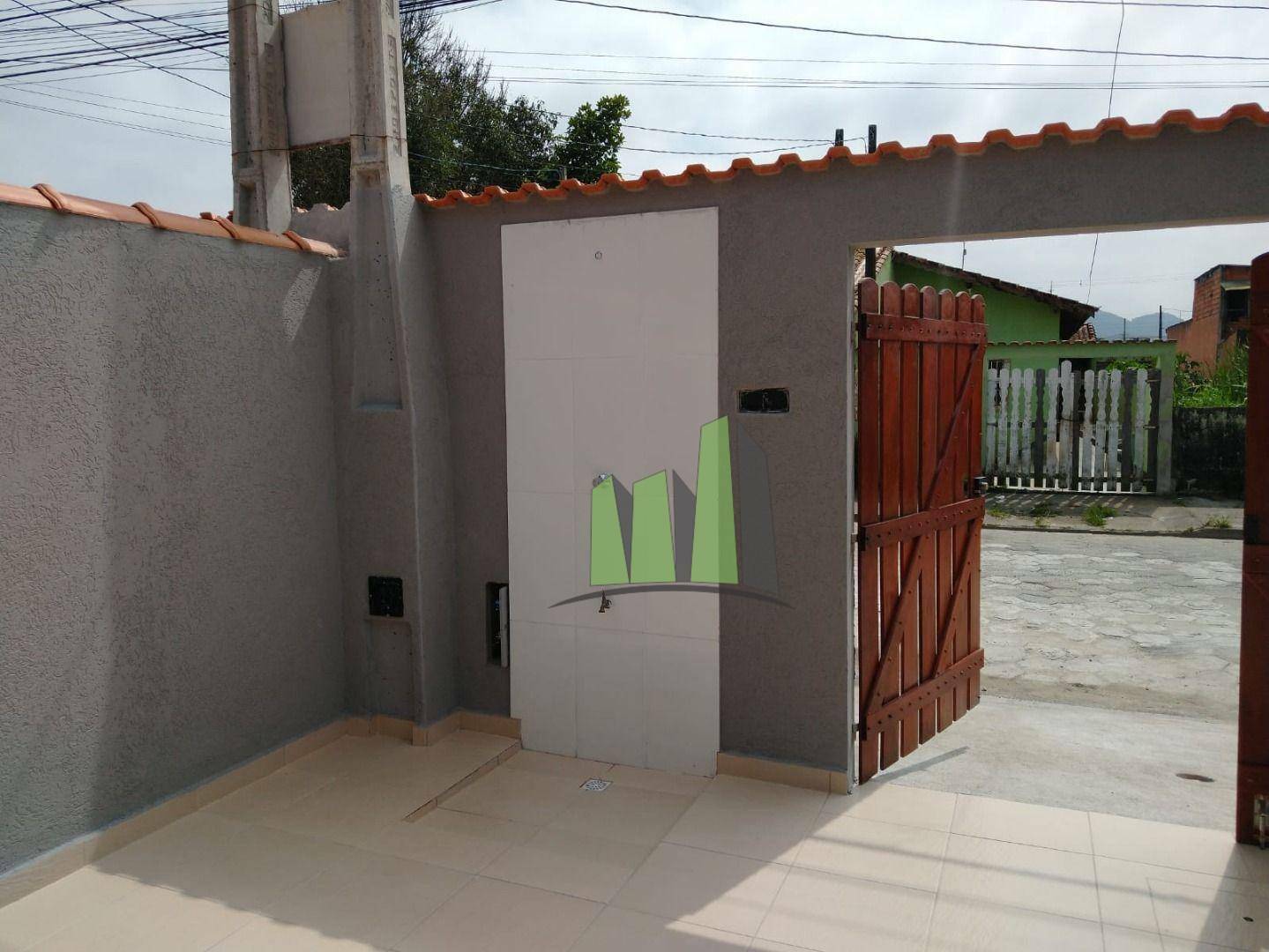 Casa à venda com 2 quartos, 60m² - Foto 3