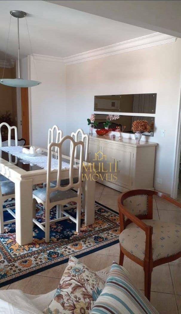 Apartamento à venda com 2 quartos, 208m² - Foto 4