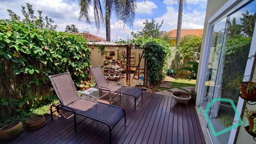 Casa de Condomínio à venda e aluguel com 4 quartos, 230m² - Foto 38