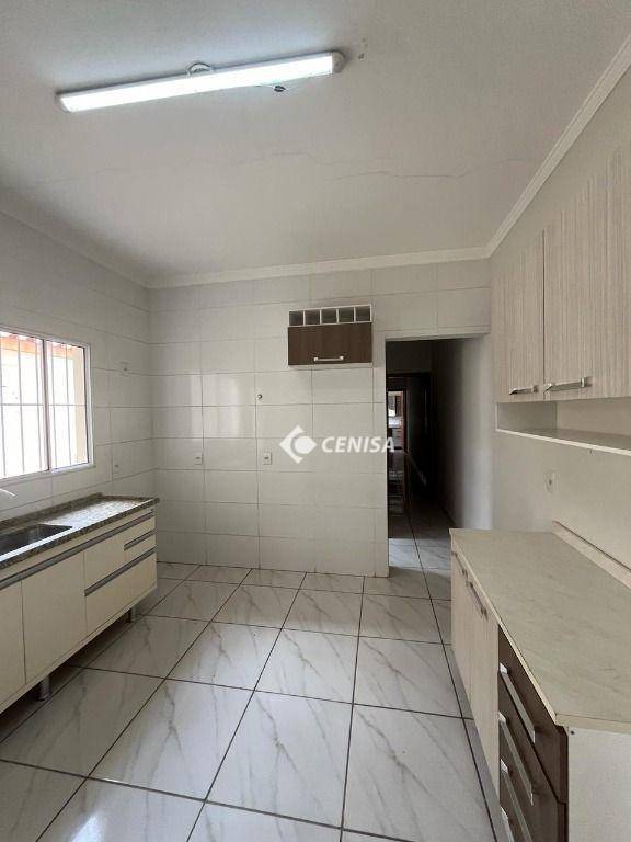 Casa à venda com 2 quartos, 70m² - Foto 15