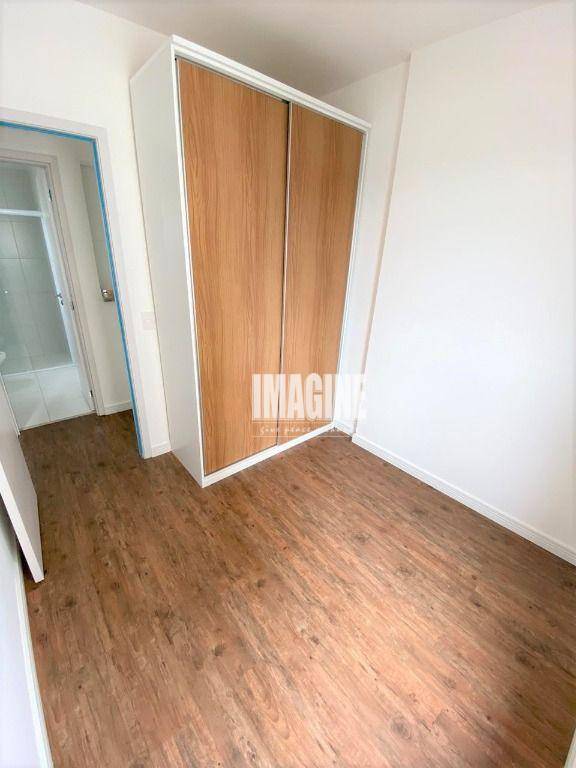 Apartamento à venda com 2 quartos, 56m² - Foto 10