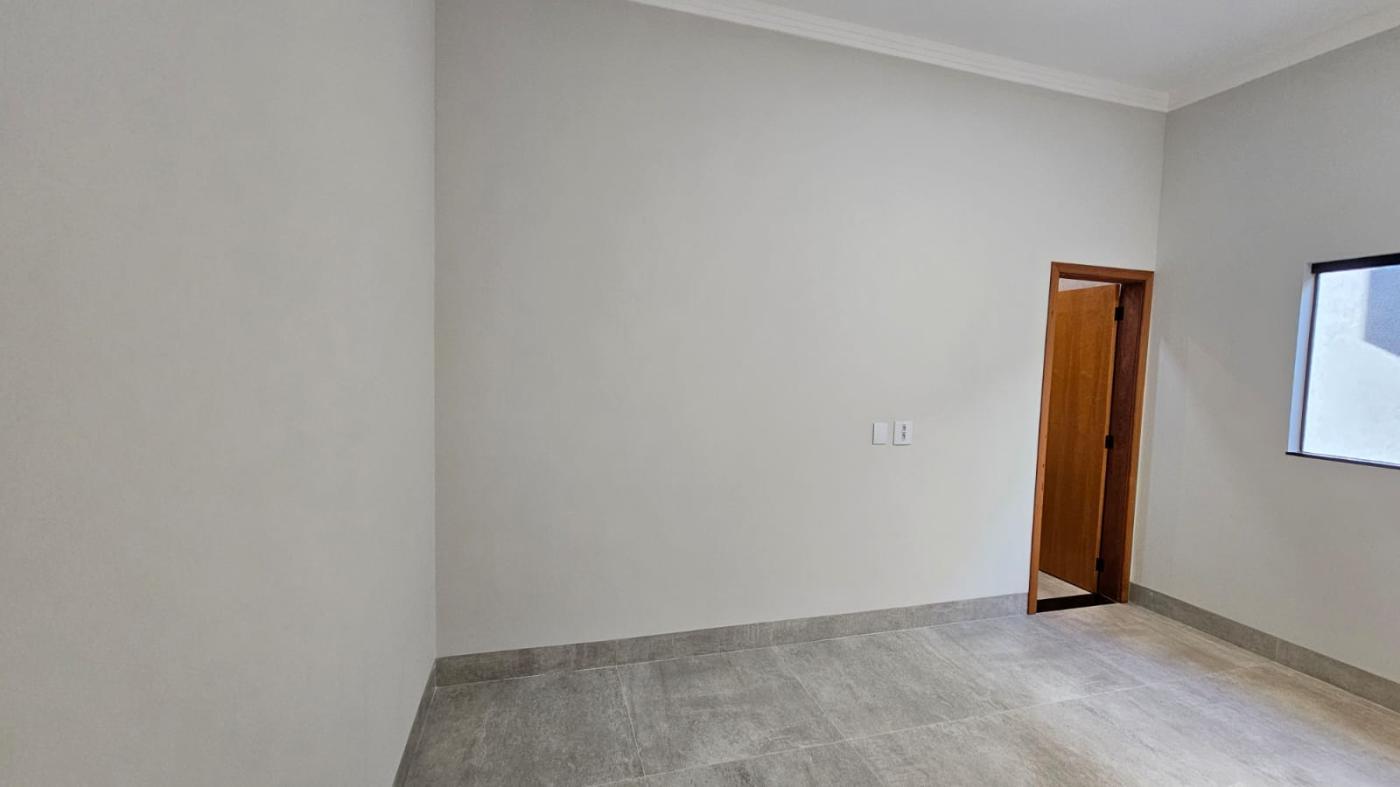 Casa de Condomínio à venda com 3 quartos, 195m² - Foto 4